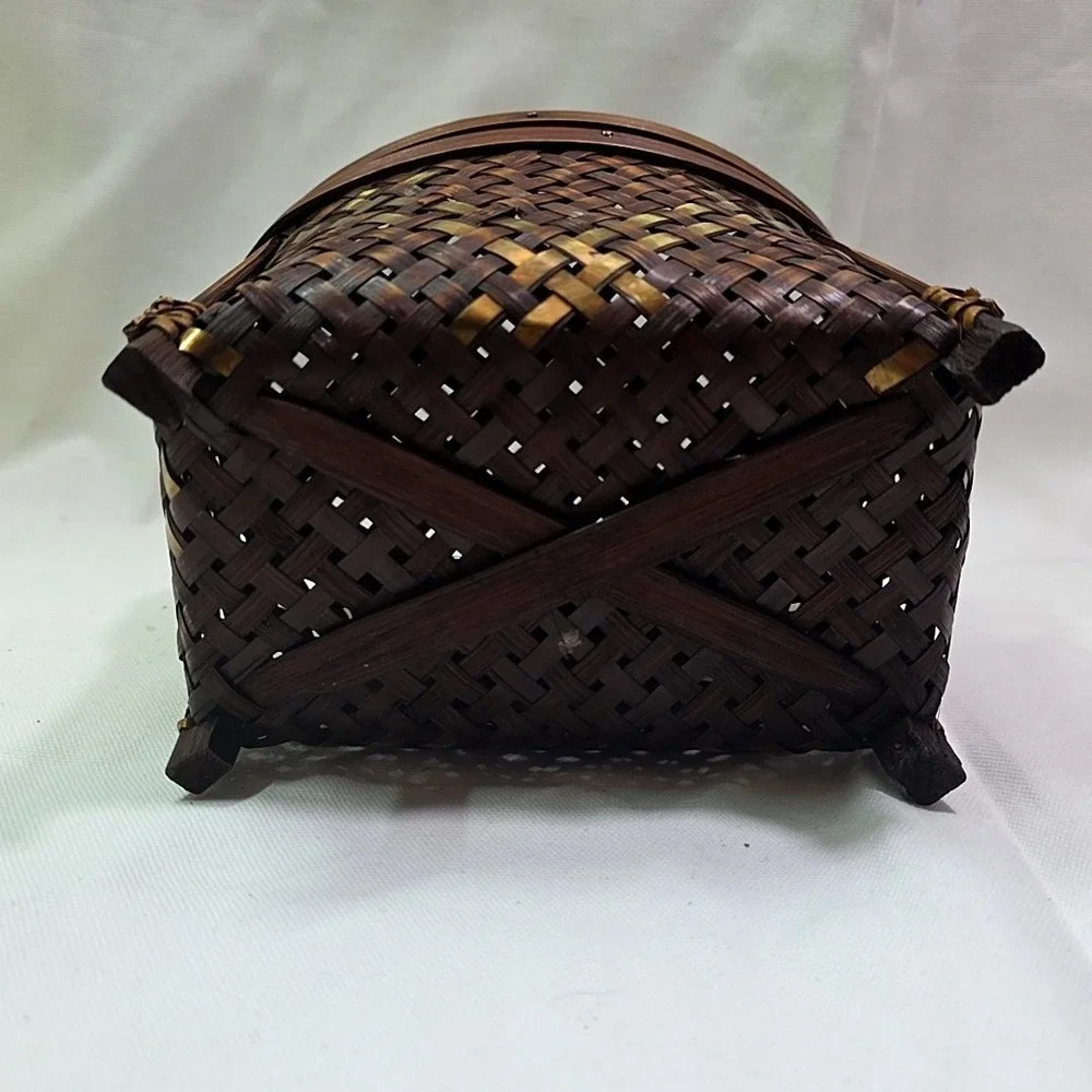 VTG‎ Woven Lidded Oval Basket Box Container 6 X 5 X 4